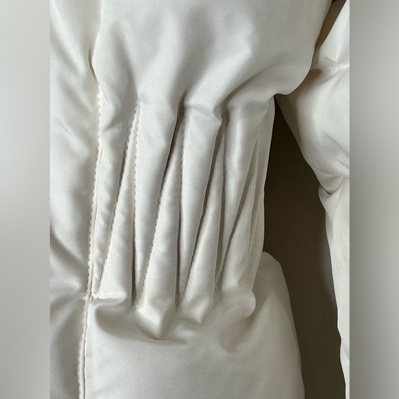 Vintage The Company Store Down Puffer Jacket Ski Coat Womens Size XL White Hood - Picture 8 of 14